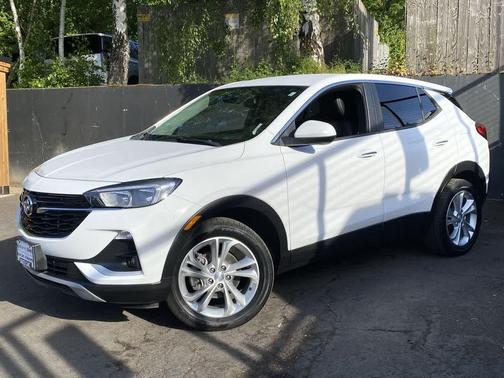 Summit White 2020 Buick Encore GX Preferred