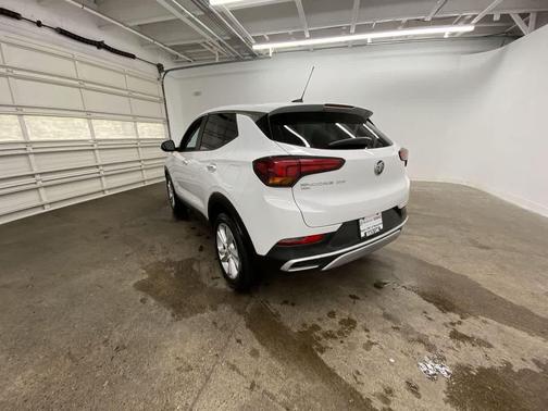 Summit White 2020 Buick Encore GX Preferred