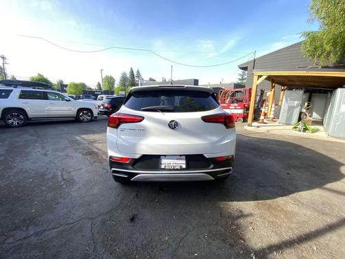 Summit White 2020 Buick Encore GX Preferred