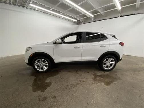 Summit White 2020 Buick Encore GX Preferred