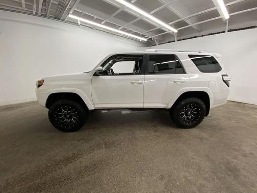 2018 Toyota 4Runner SR5 Premium