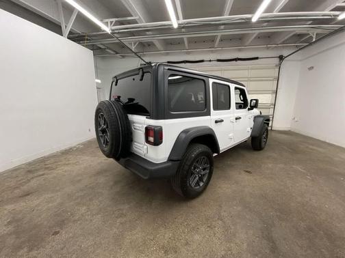 Bright White Clearcoat 2025 Jeep Wrangler Sport S