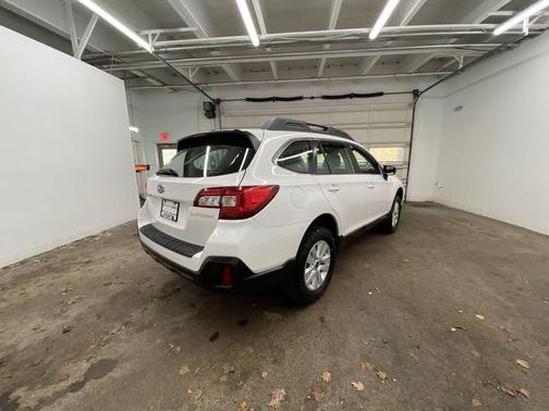 2019 Subaru Outback 2.5i