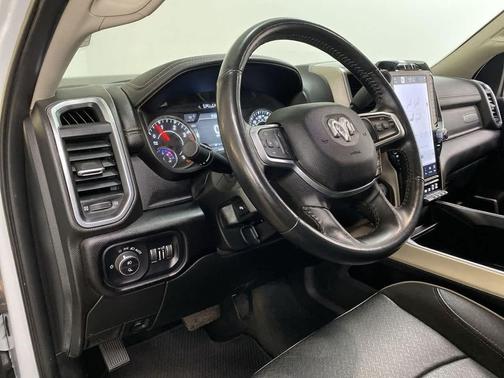 2024 RAM 2500 Laramie Crew Cab 4x4 6'4' Box