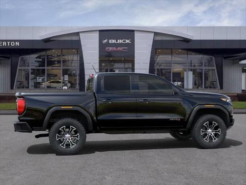 2025 GMC Canyon Base