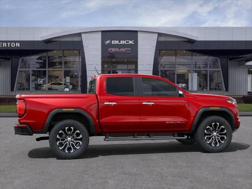 2025 GMC Canyon Denali