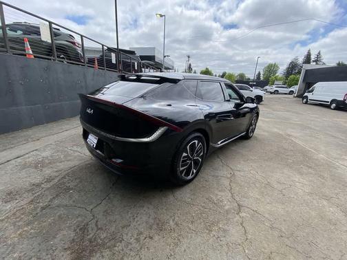 Aurora Black Pearl 2023 Kia EV6 Wind