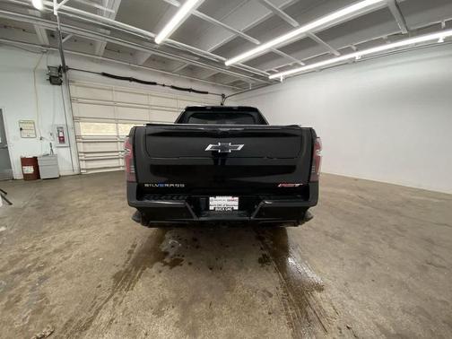 2024 Chevrolet Silverado EV First-Edition RST 4WD