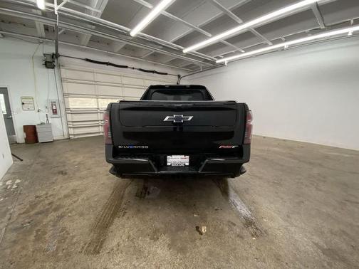 2024 Chevrolet Silverado EV First-Edition RST 4WD