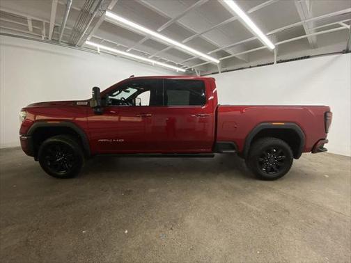 2024 GMC Sierra 2500 AT4