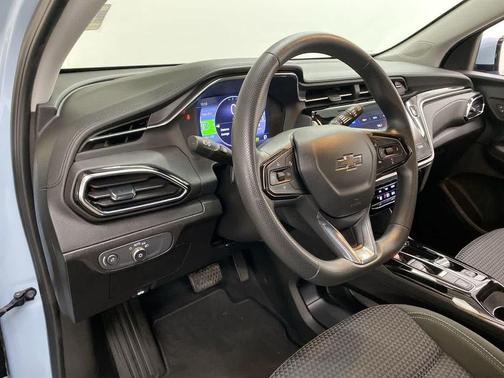 2023 Chevrolet Bolt EUV FWD LT