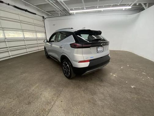 2022 Chevrolet Bolt EUV FWD Premier