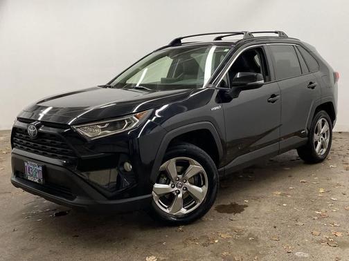2021 Toyota RAV4 Hybrid XLE Premium