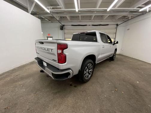Silver Ice Metallic 2022 Chevrolet Silverado 1500 Limited RST