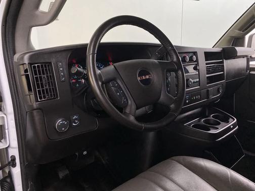 2023 GMC Savana 2500 Work Van