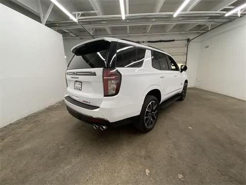 2022 Chevrolet Tahoe 4WD RST