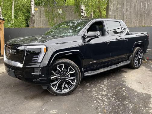 Onyx Black 2025 GMC Sierra EV Max Range Denali