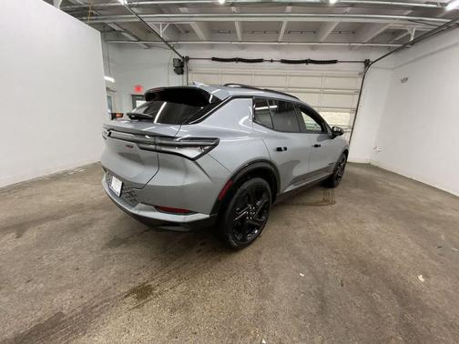 2024 Chevrolet Equinox EV RS