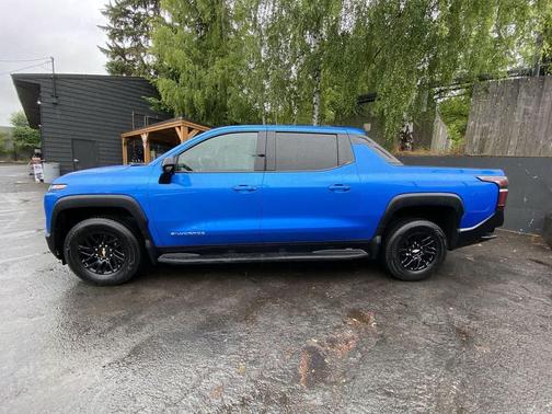 Riptide Blue Metallic 2026 Chevrolet Silverado EV LT - Extended Range 4WD