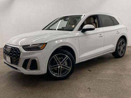 2022 Audi Q5 55 S line Prestige