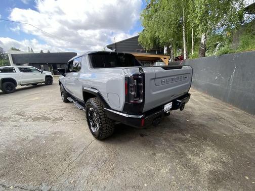 Meteorite Metallic (Grey) 2025 GMC HUMMER EV Pickup 3X
