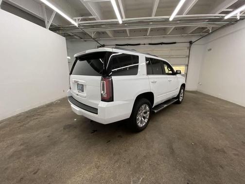 Summit White 2016 GMC Yukon SLT