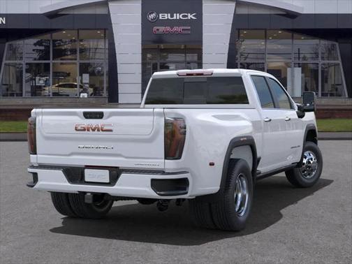2025 GMC Sierra 3500 Denali