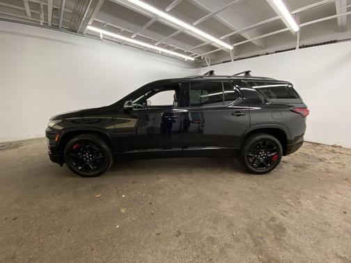 2024 Chevrolet Traverse Premier