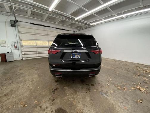 2024 Chevrolet Traverse Premier