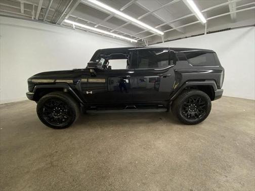 2024 GMC HUMMER EV SUV 2X