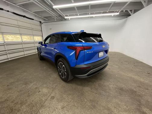 Riptide Blue Metallic 2024 Chevrolet Blazer EV eAWD LT