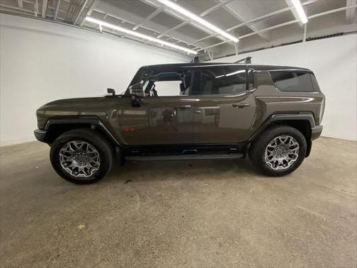 2024 GMC HUMMER EV SUV 3X