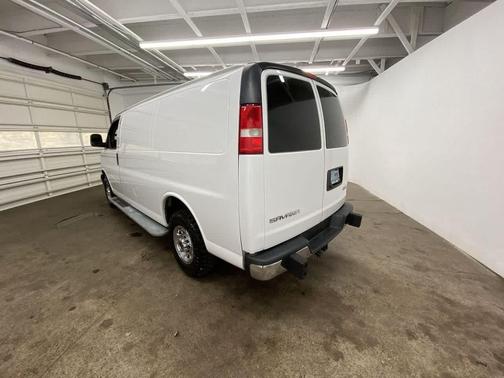 2019 GMC Savana 2500 Work Van