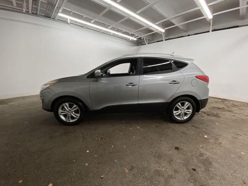2012 Hyundai TUCSON GLS