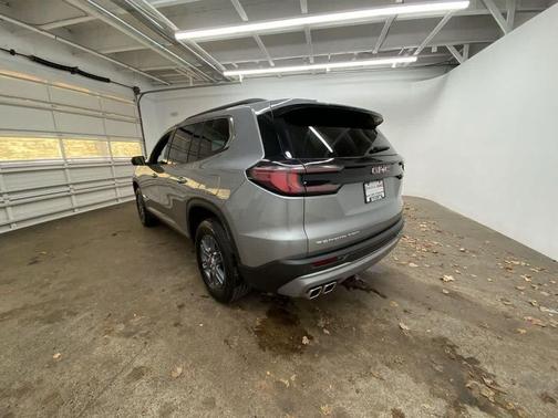 2025 GMC Acadia AWD Elevation