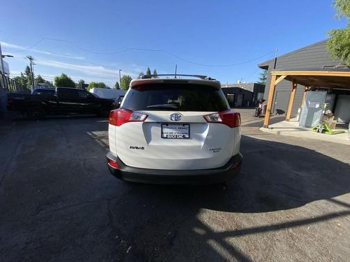 Blizzard Pearl 2014 Toyota RAV4 Limited