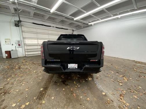 2024 Chevrolet Silverado EV First-Edition RST 4WD