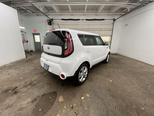 2016 Kia Soul !