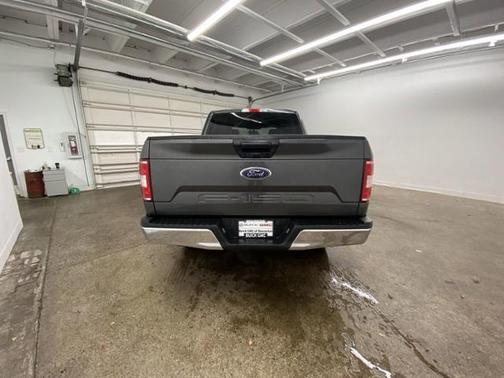 Photo 5 of 32 of 2020 Ford F-150 XLT