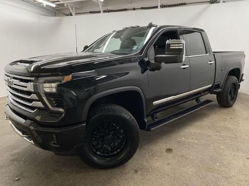 2024 Chevrolet Silverado 2500 High Country