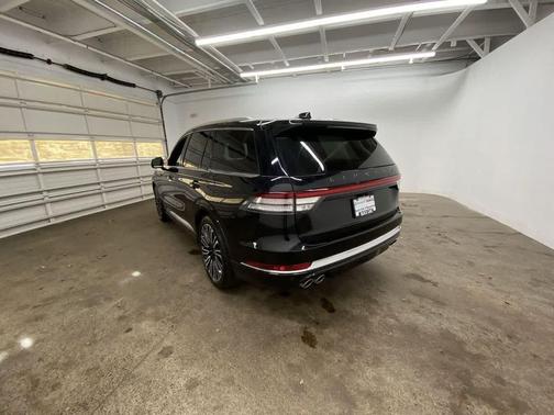 2025 Lincoln Aviator Black Label AWD