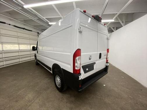 2024 RAM ProMaster 2500 Tradesman