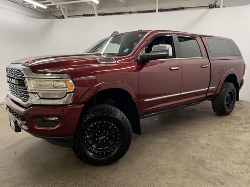 2020 RAM 2500 Limited Crew Cab 4X4 6'4' Box
