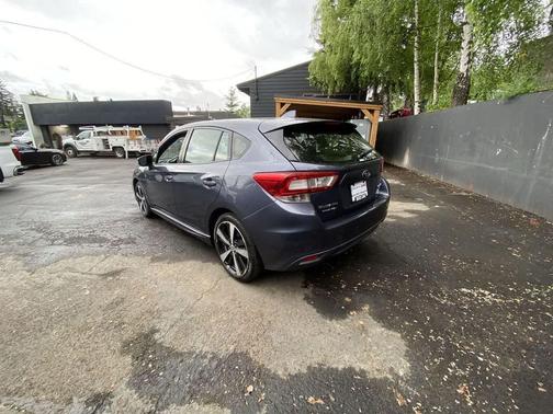 Carbide Gray Metallic 2017 Subaru Impreza 2.0i Sport