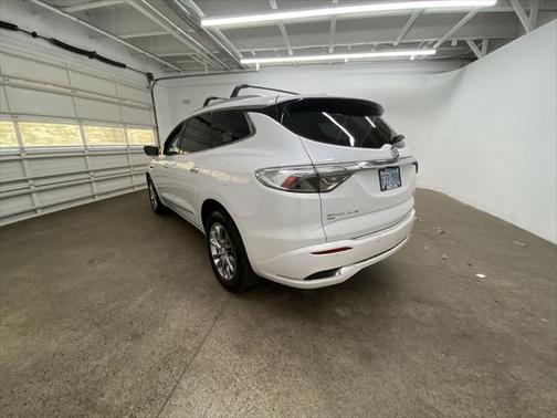 2022 Buick Enclave AWD Avenir