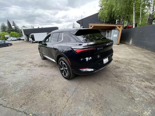 Black 2025 Chevrolet Equinox EV LT