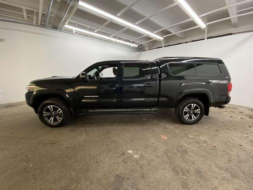 2016 Toyota Tacoma TRD Sport