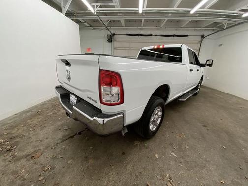 2024 RAM 2500 Big Horn Crew Cab 4x4 8' Box