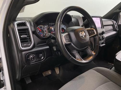 2024 RAM 2500 Big Horn Crew Cab 4x4 8' Box