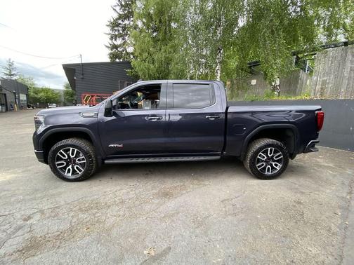 Titanium Rush Metallic 2024 GMC Sierra 1500 AT4